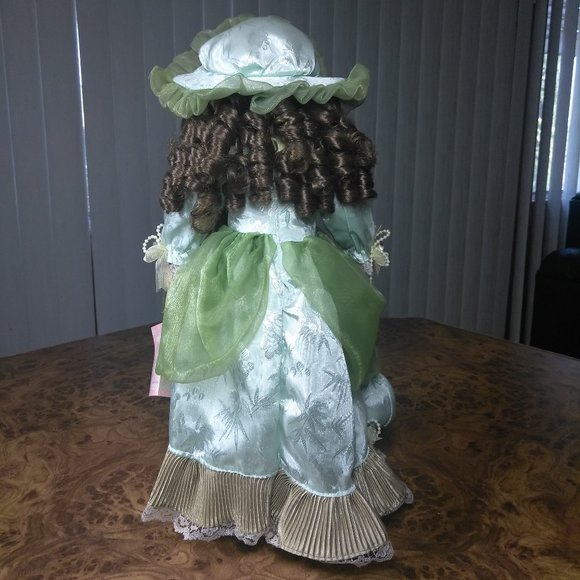 Genuine Porcelain Doll "BRIDGET" - Picture 5 of 16